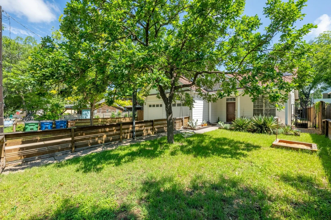 Photo of 302 Ben Howell DR