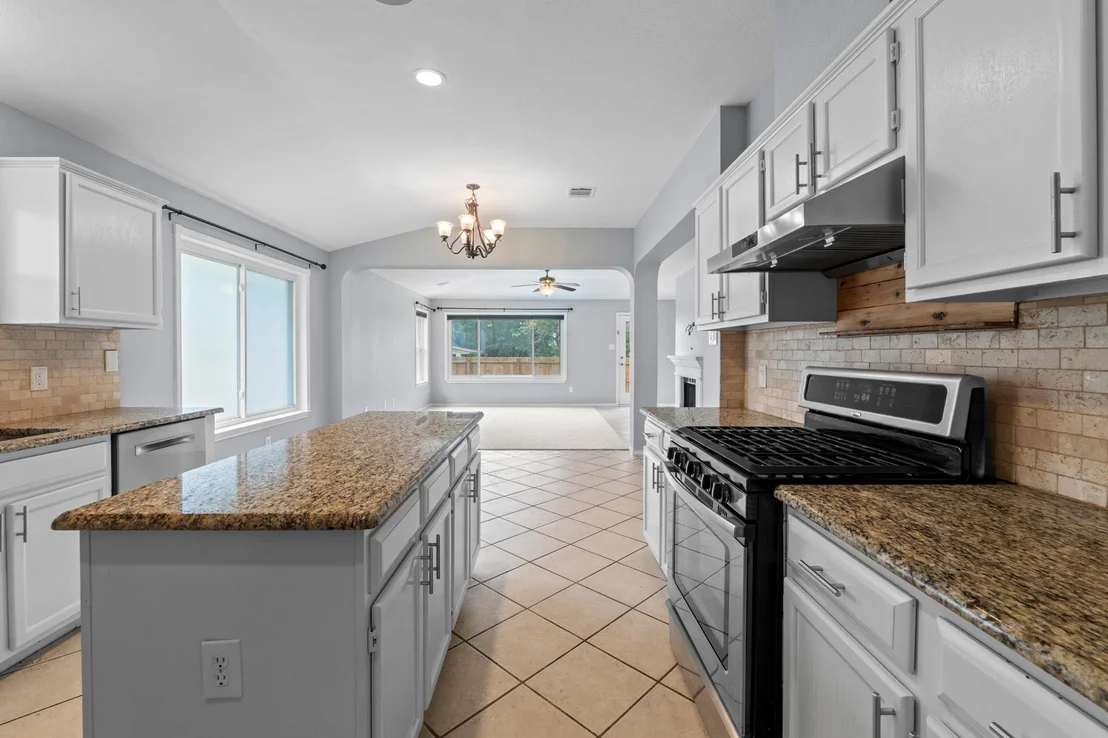 Photo of 1402 Highland DR