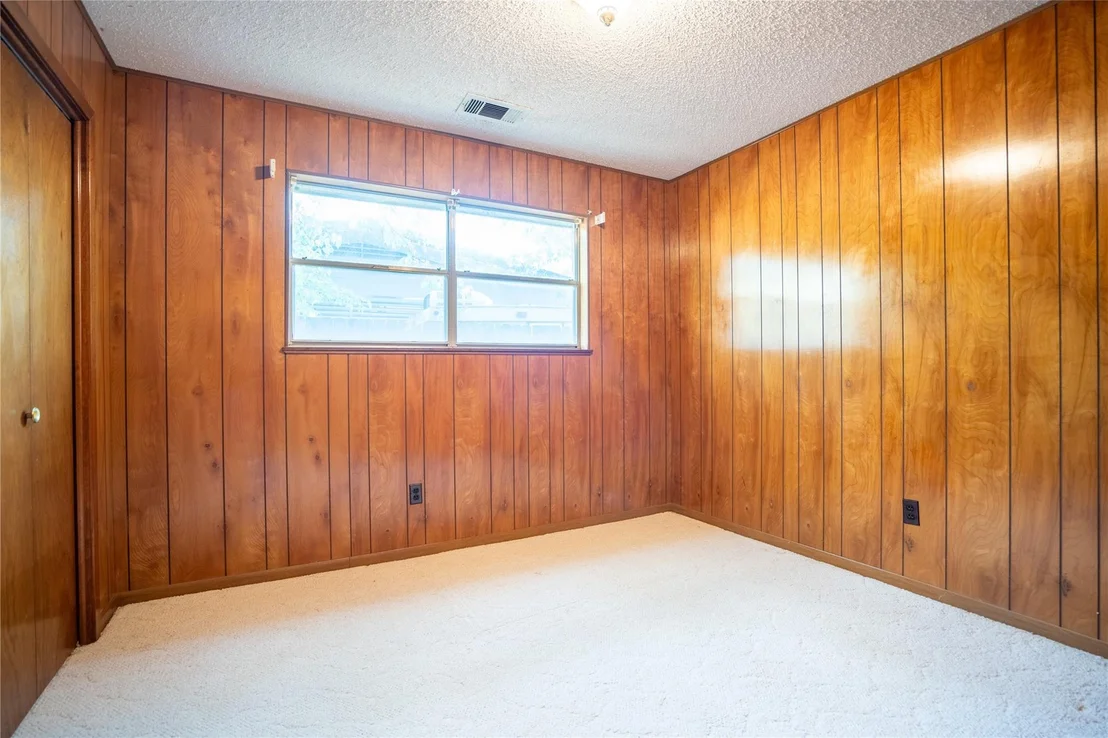 Photo of 1200 Debus DR