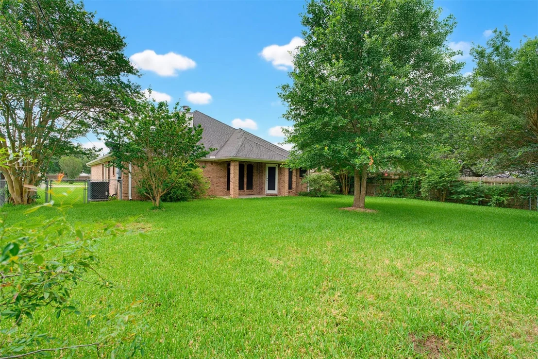Photo of 702 Woodson DR