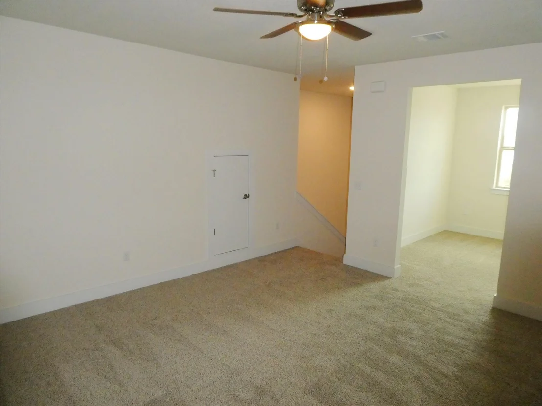 Photo of 8201 Greyhawk CV