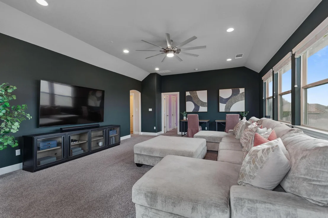 Photo of 3028 Silvergrass CV