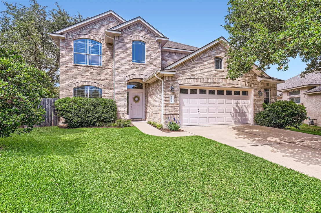 Photo of 2835 Checker DR