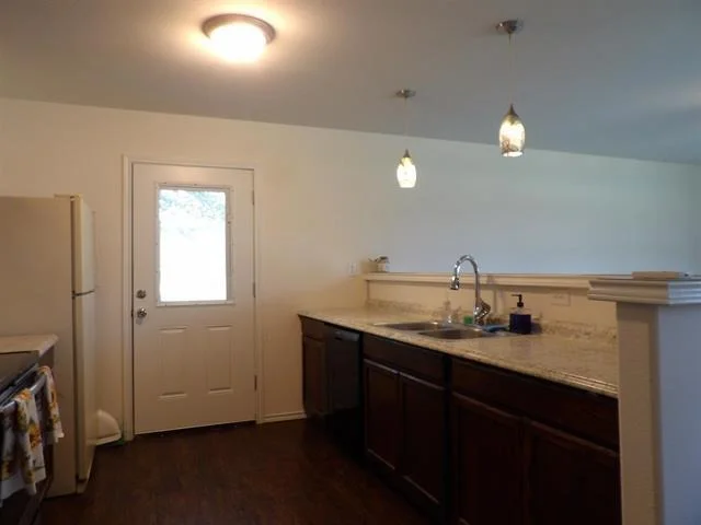 Photo of 1213 Willow DR
