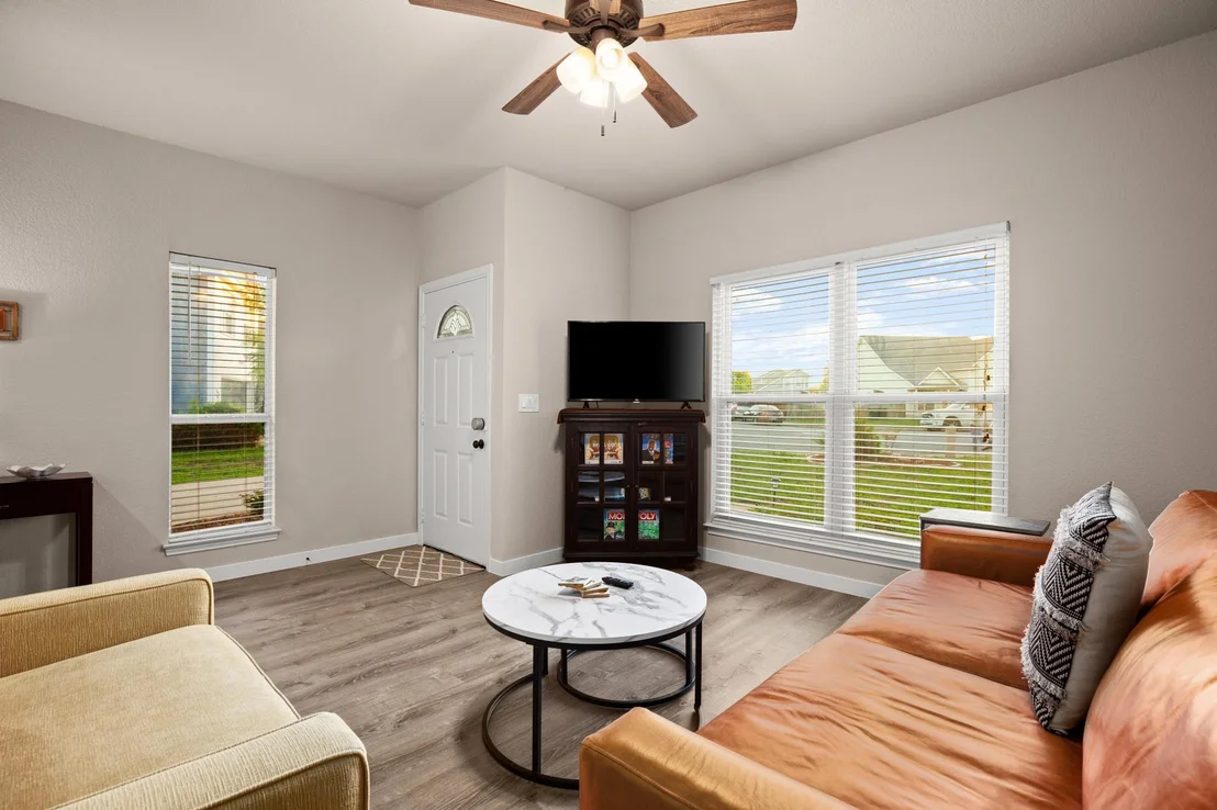 Photo of 2534 Georgian DR
