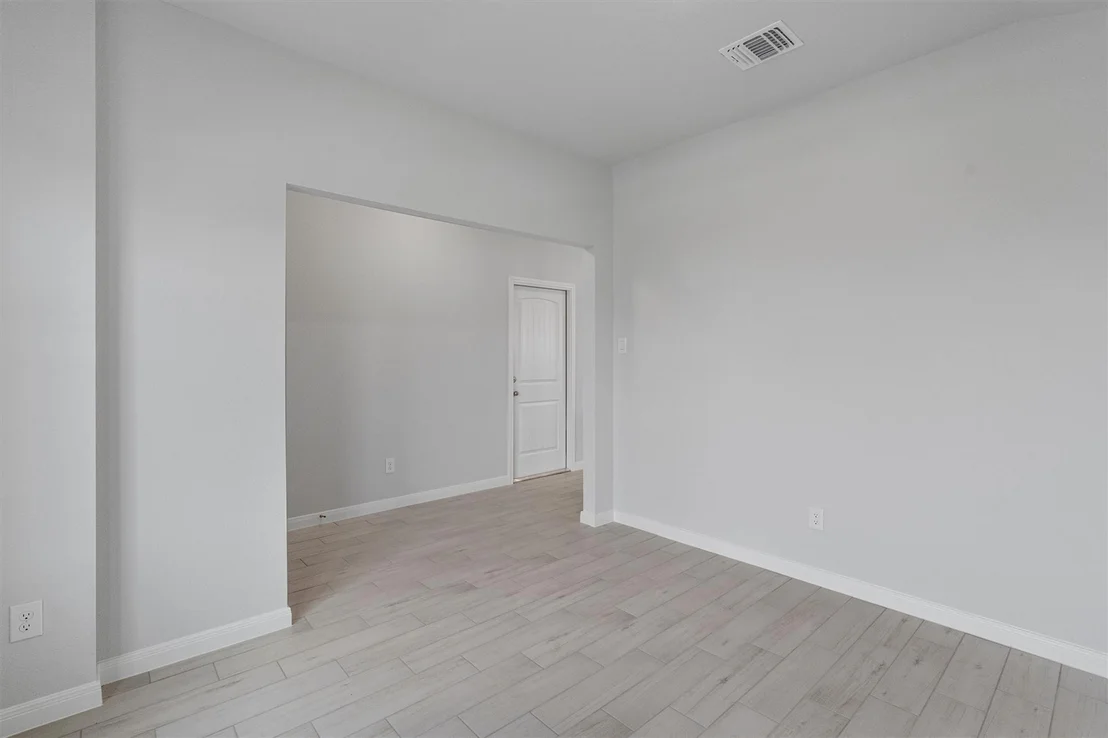Photo of 320 Stellar Wind DR
