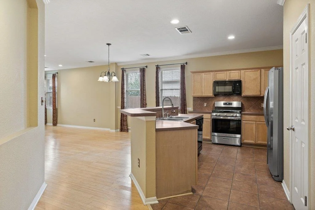 Photo of 347 Spring DR