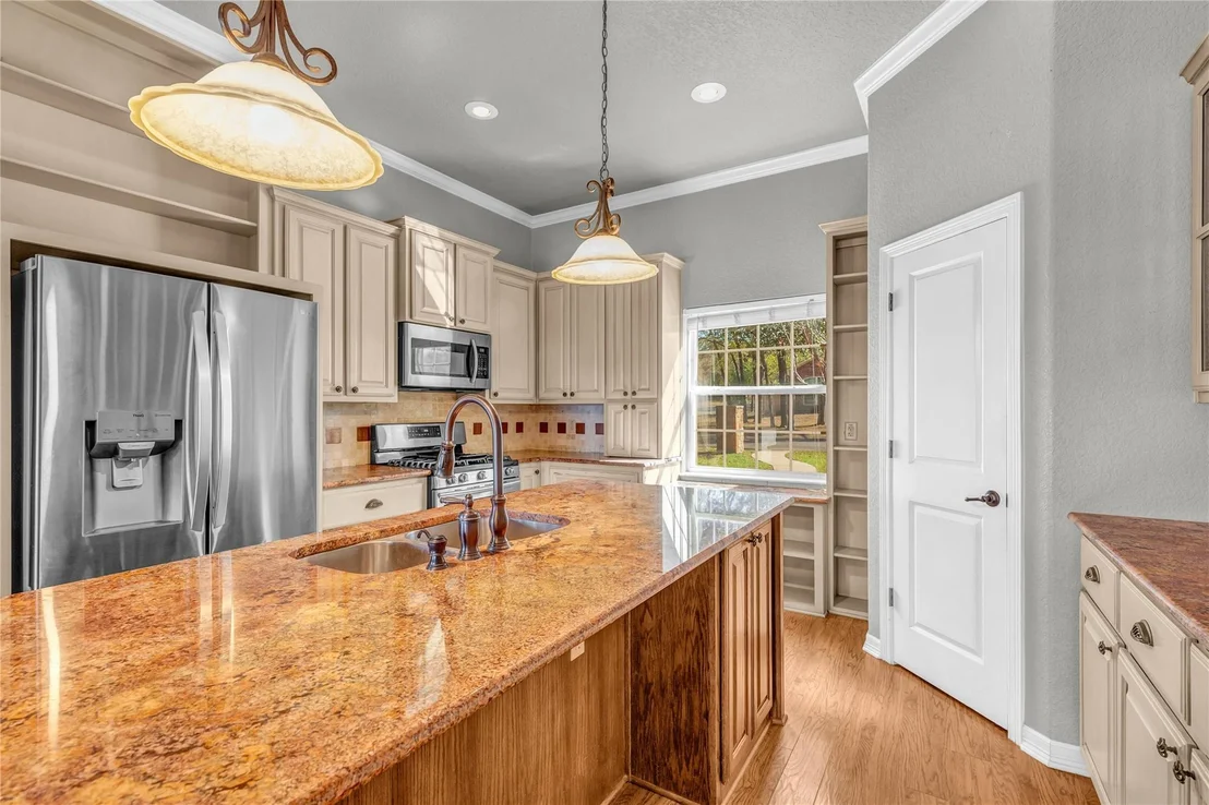 Photo of 2 Pawnee LN
