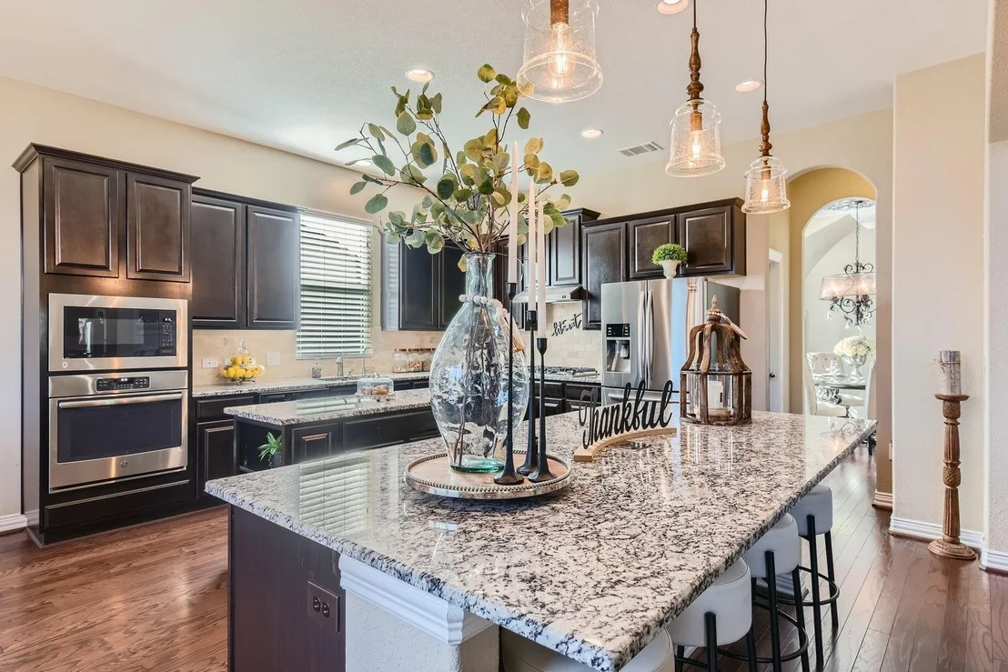 Photo of 491 Betony LOOP