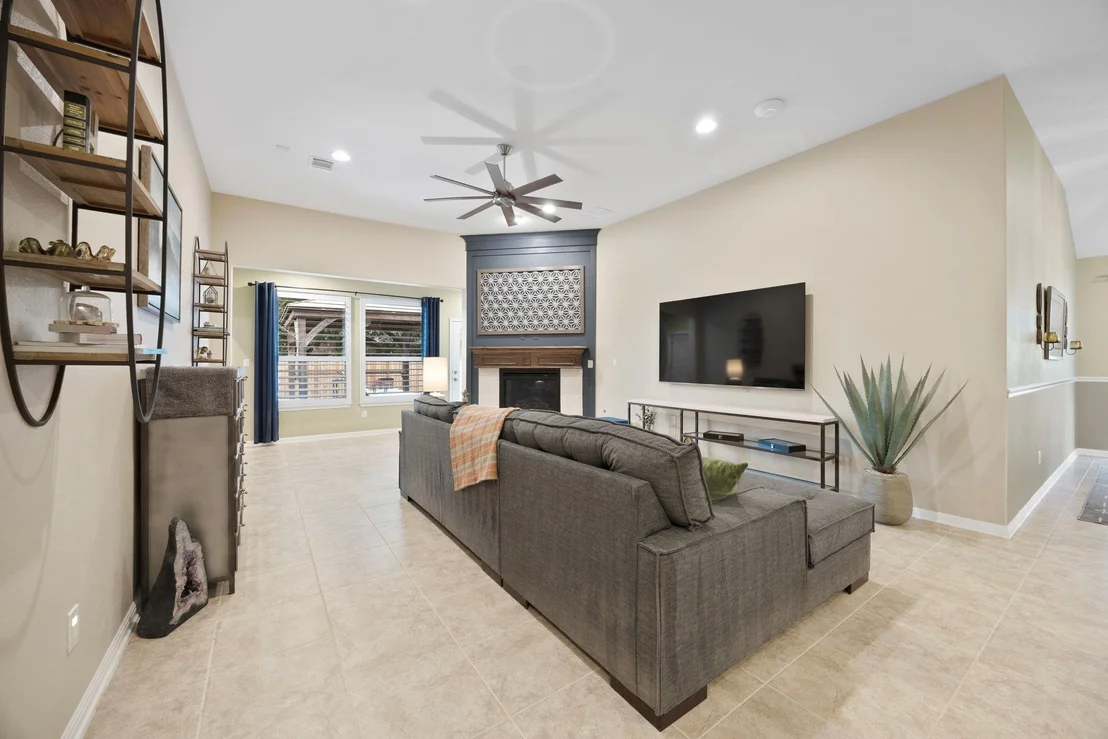 Photo of 202 Parkwest DR