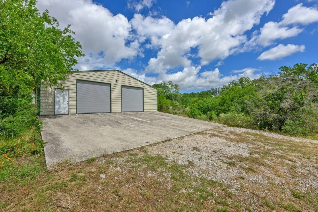 Photo of 4810 and 4900 County Road 404