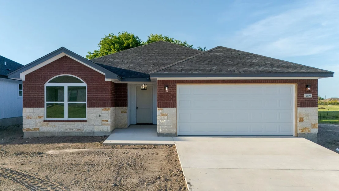 Photo of 2119 Blackhawk LOOP
