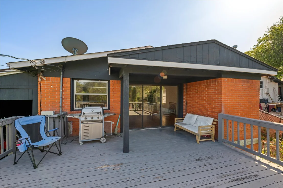 Photo of 402 Philco DR