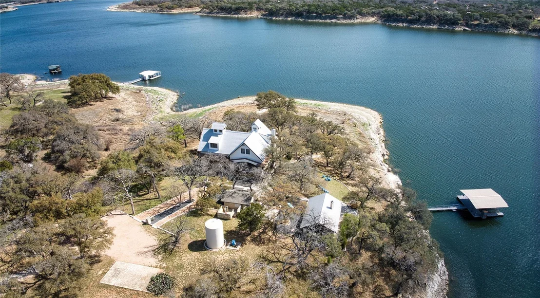 Photo of 6021 Circle J RD