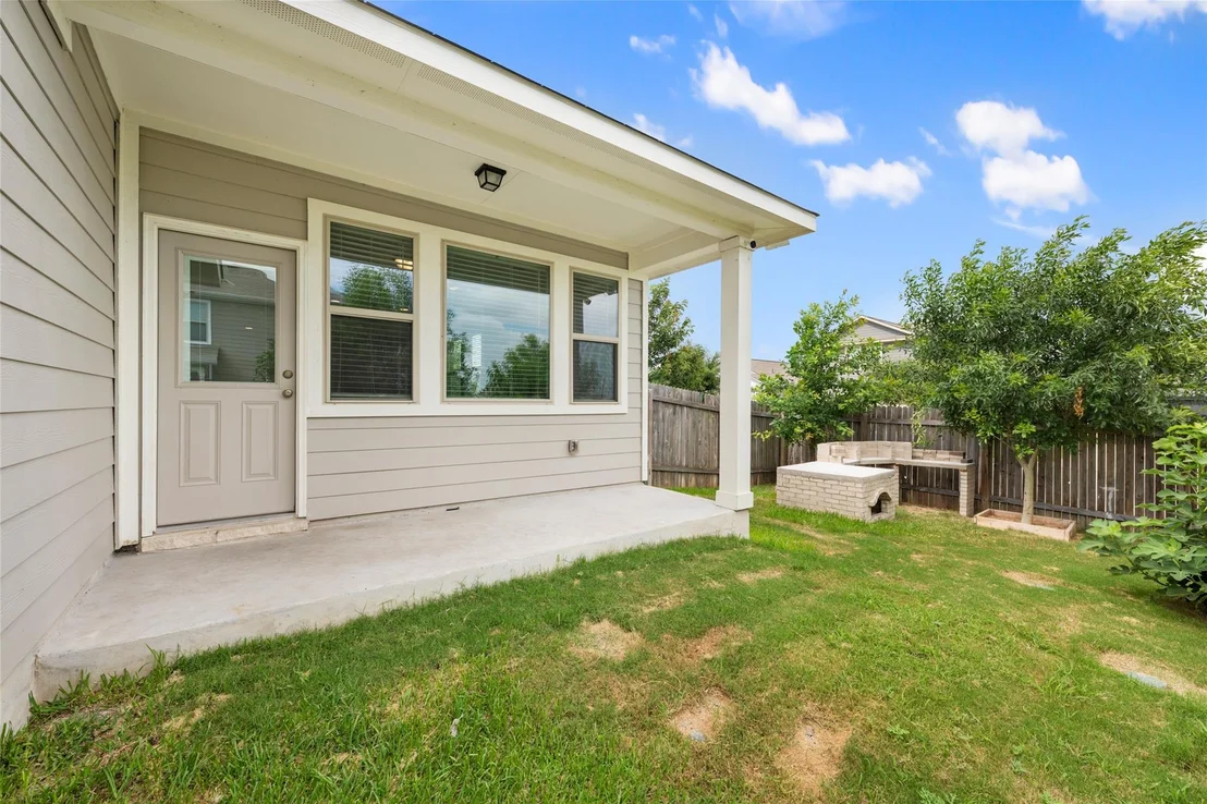 Photo of 101 Quiet Man DR