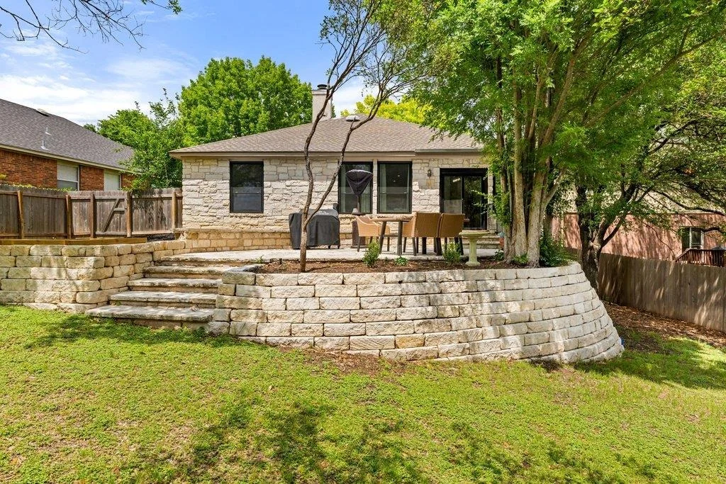 Photo of 2720 Cascade Falls DR