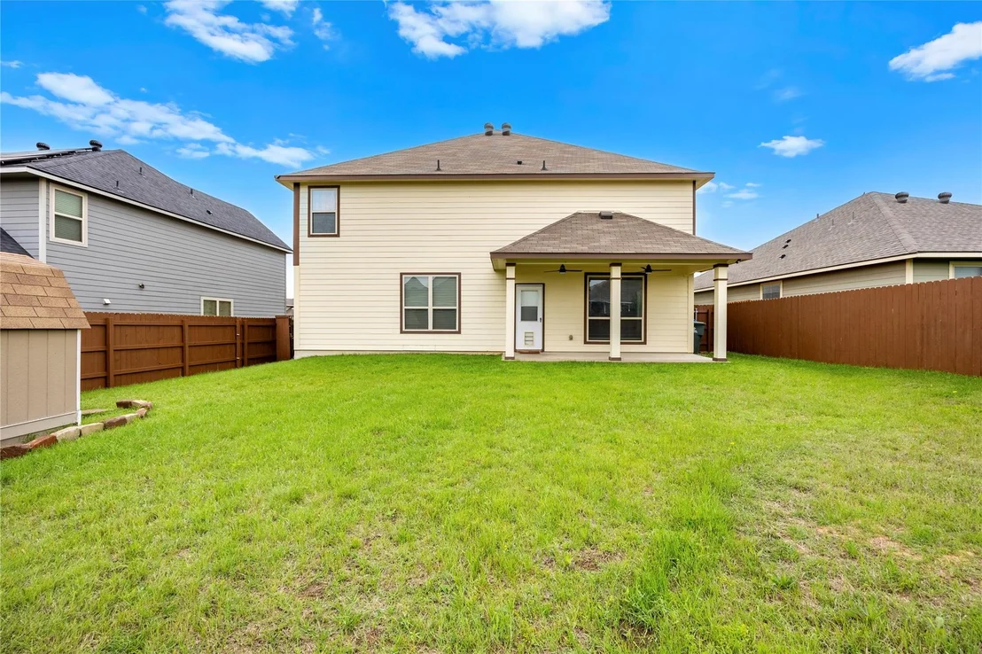 Photo of 1811 Ashburn DR