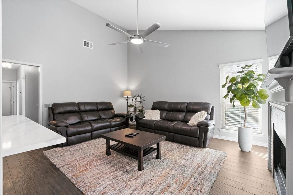 Photo of 6424 Old Harbor LN