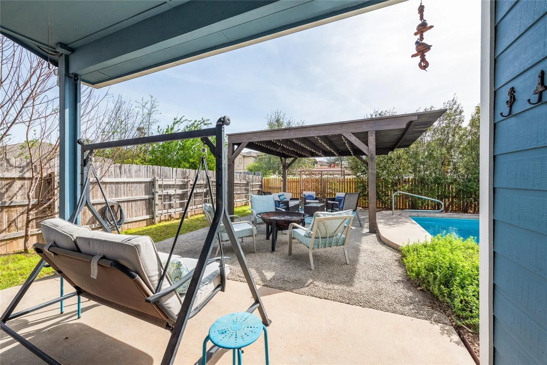 Photo of 261 Tobin DR