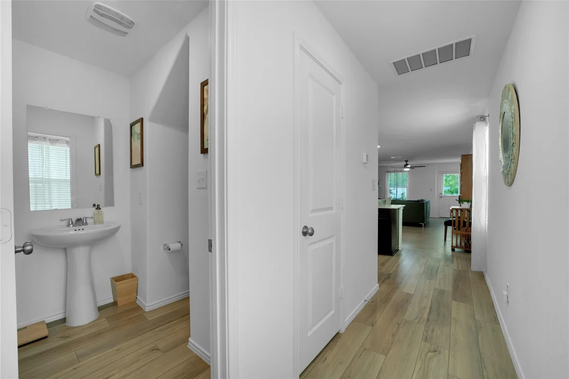 Photo of 36 Trinity CIR