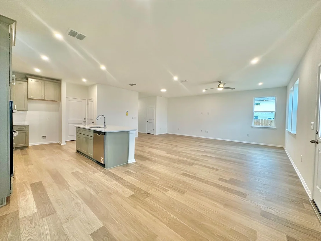 Photo of 380 Young ST