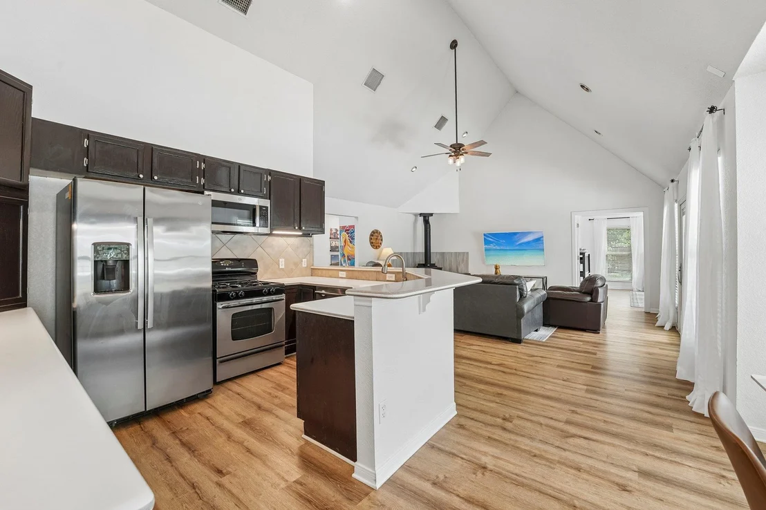 Photo of 115 Nasoni TRL