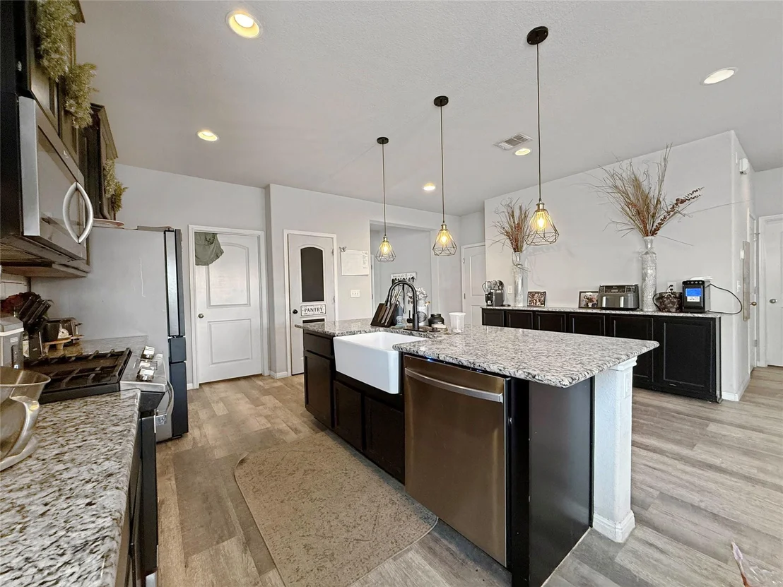 Photo of 429 Rusk Bluff Ave