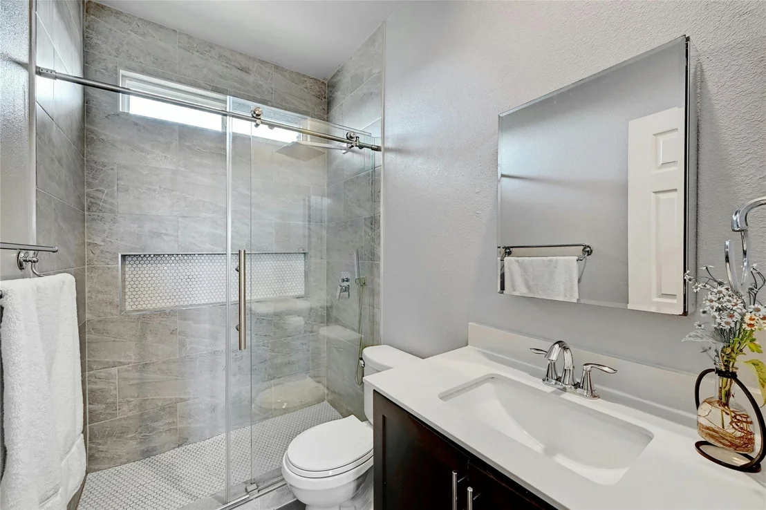 Photo of 5408 Gooding DR