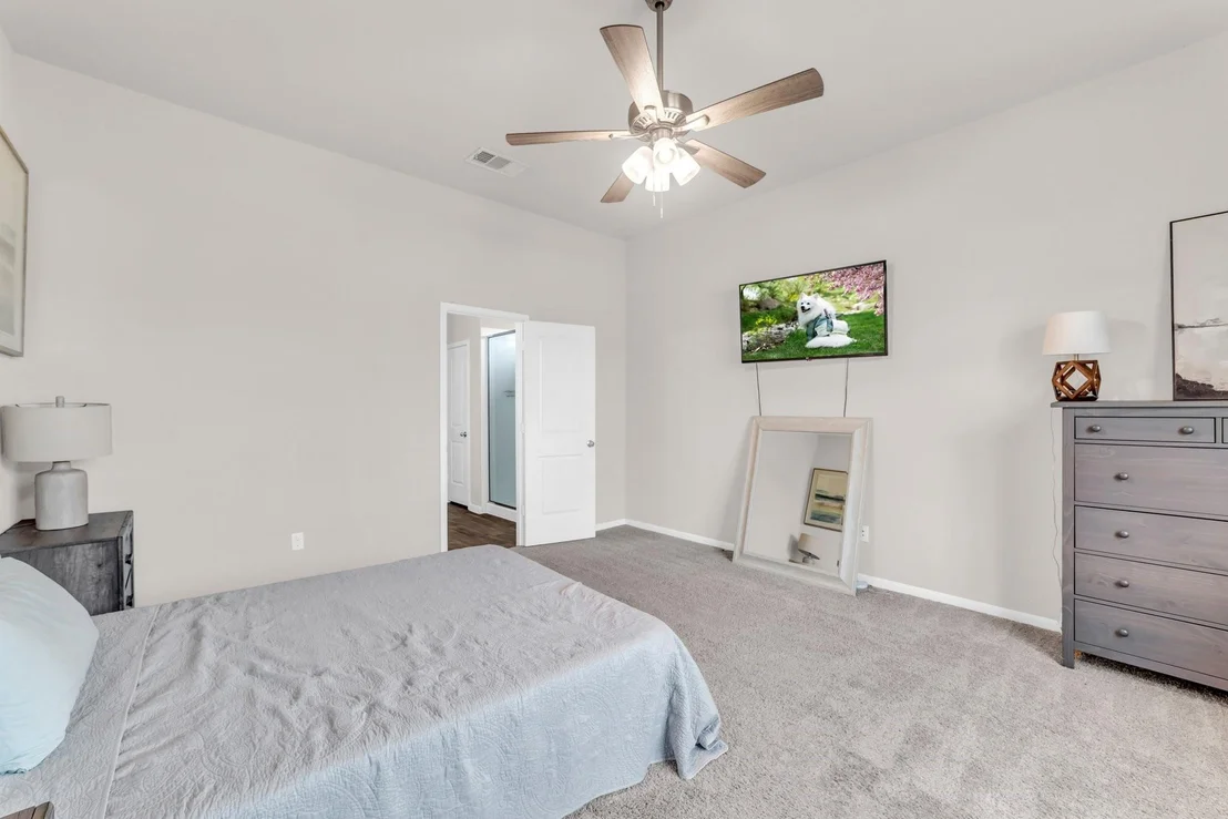 Photo of 122 Deep Eddy CV