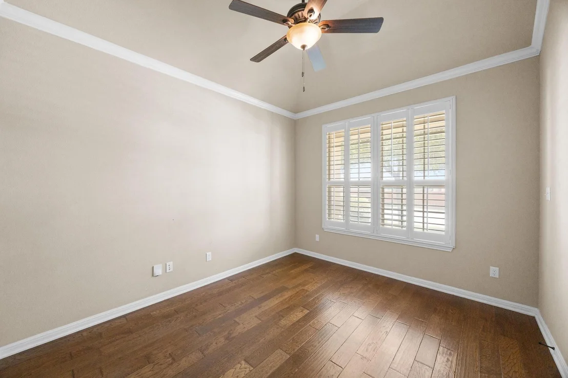 Photo of 14308 SENIA BND