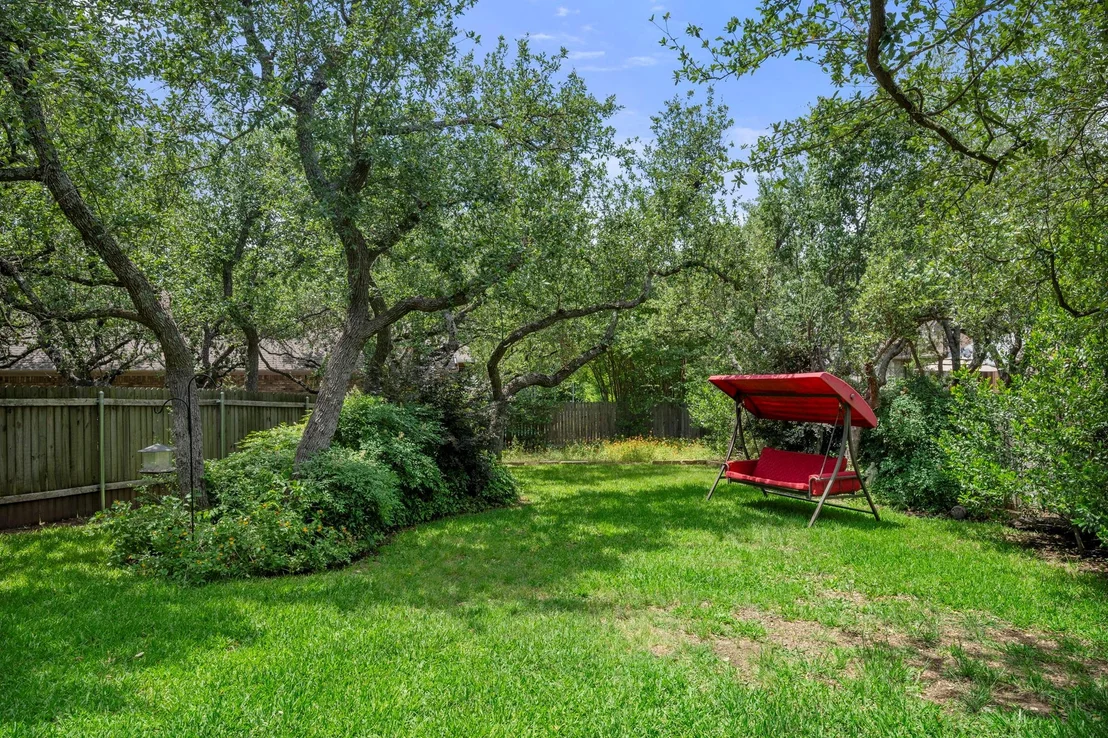 Photo of 2701 Giacomo CV