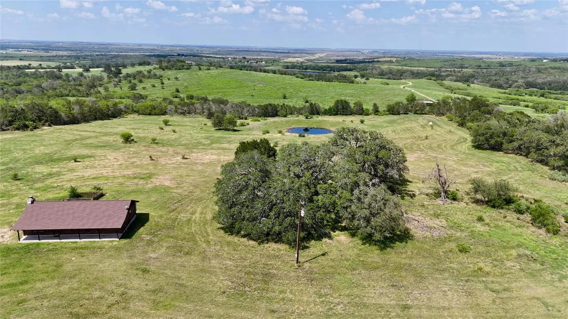 Photo of 2725 Old Lehmann RD