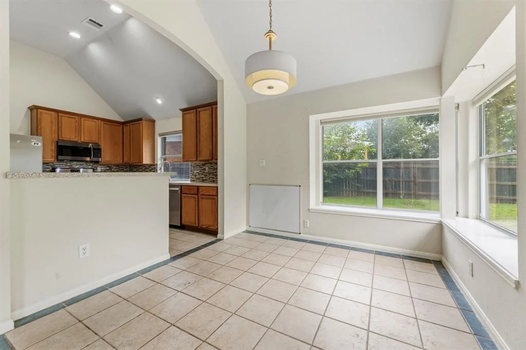 Photo of 406 Bellaire Oaks DR