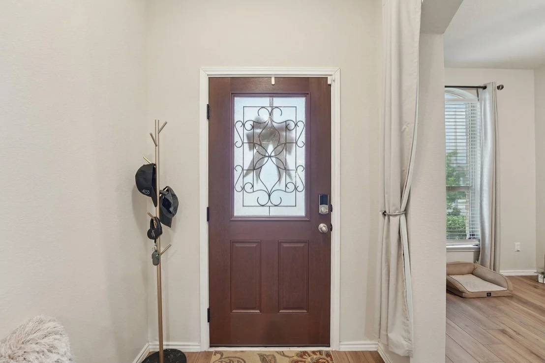 Photo of 184 Pivot DR