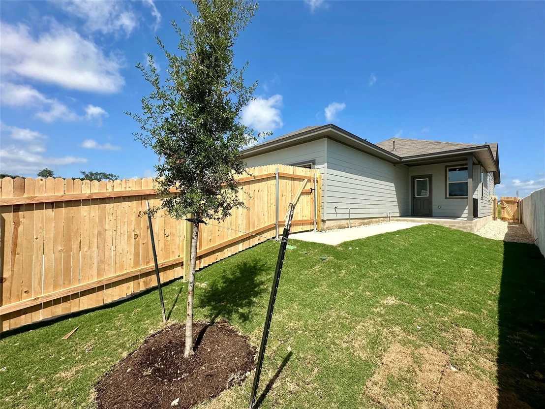 Photo of 209 Greeneyes WAY