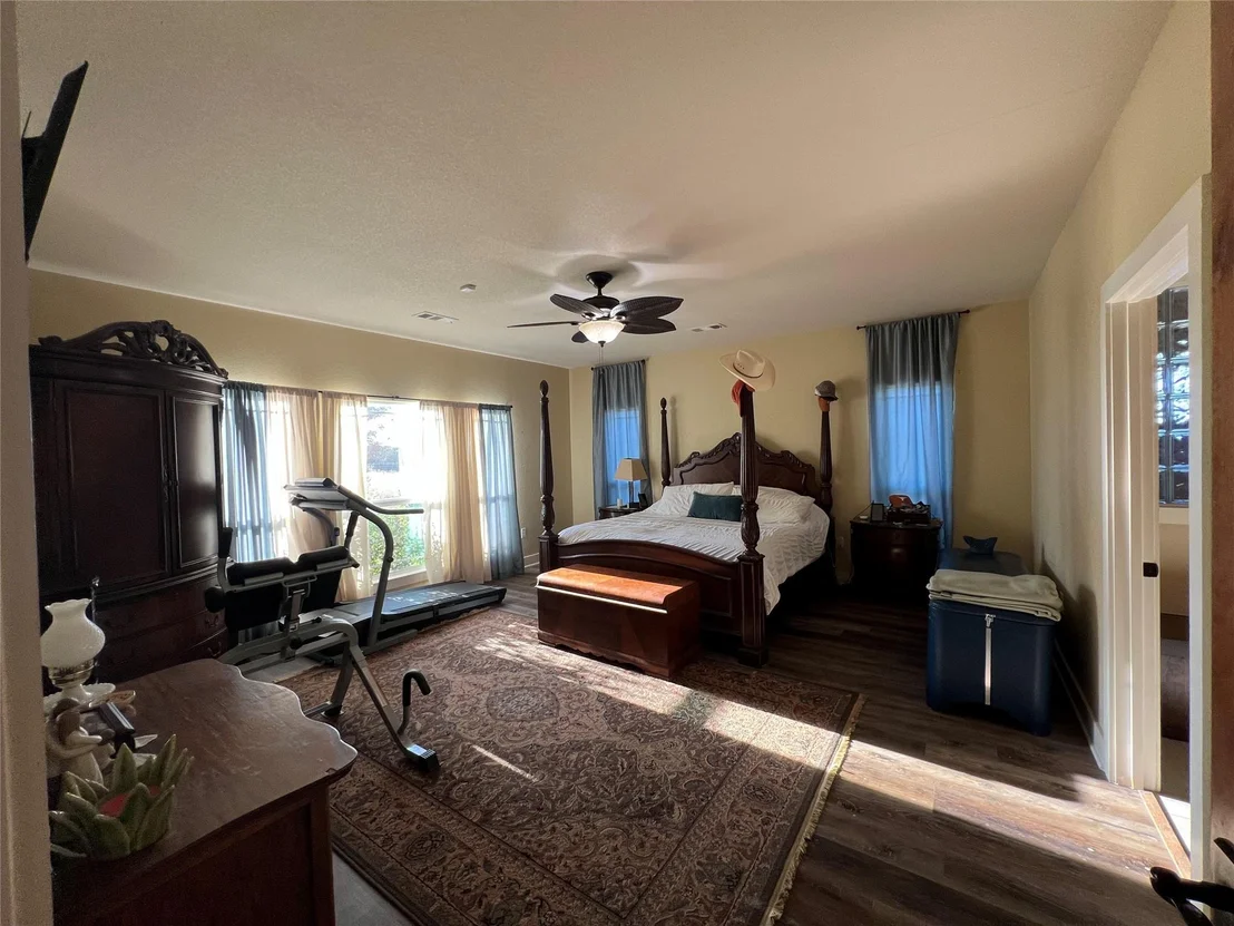 Photo of 4601 County Road 202