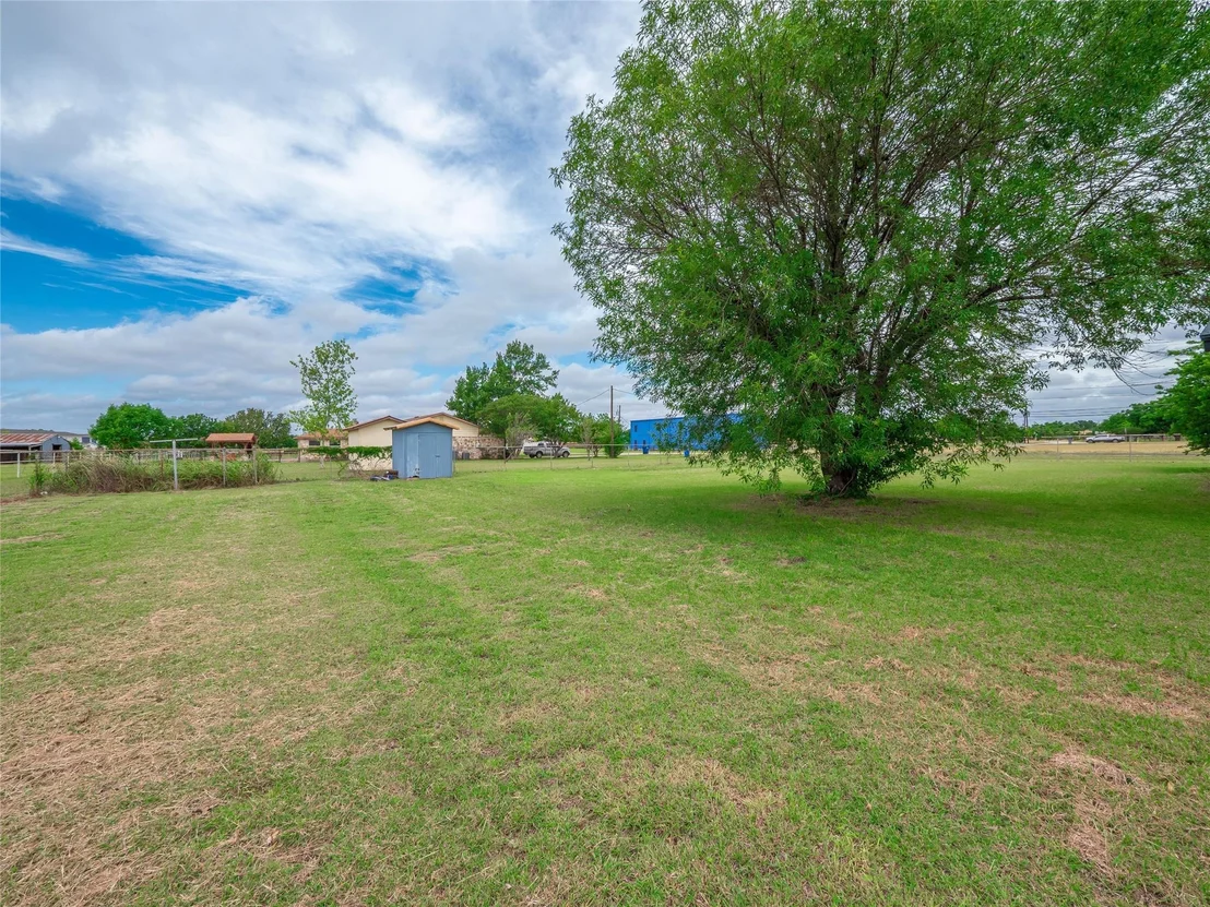 Photo of 7 Tammy LN