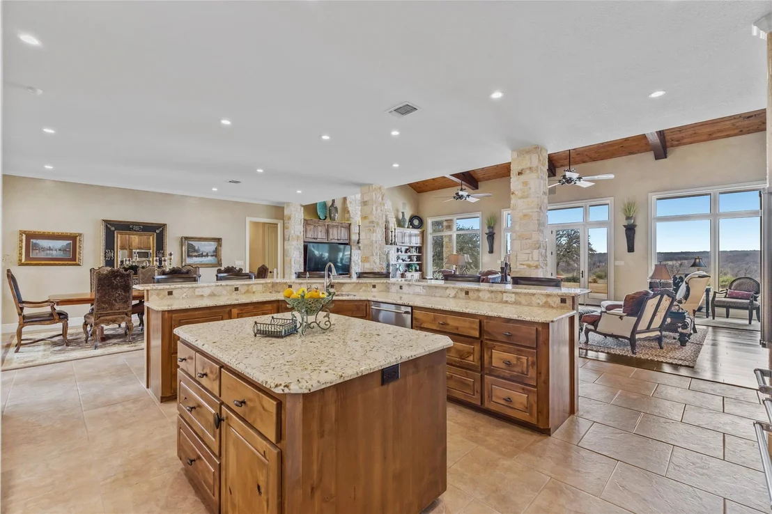Photo of 630 N Cr 531