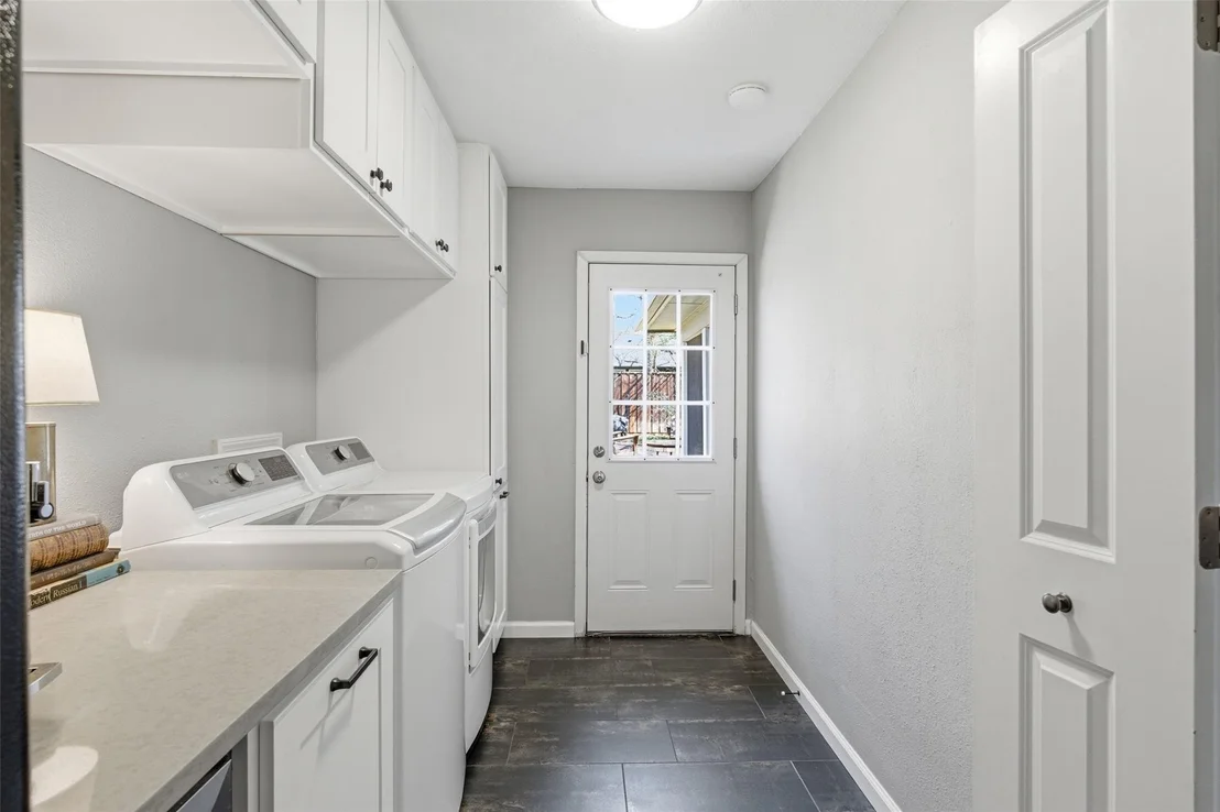 Photo of 7211 Geneva DR