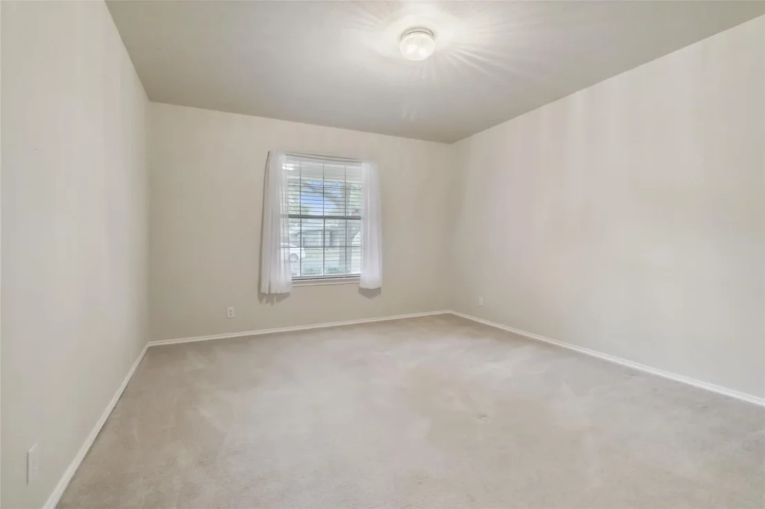 Photo of 615 Jessica PL