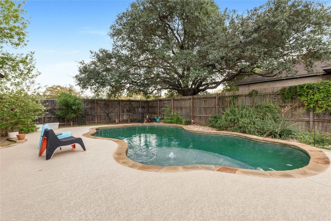 Photo of 1101 Brecon LN