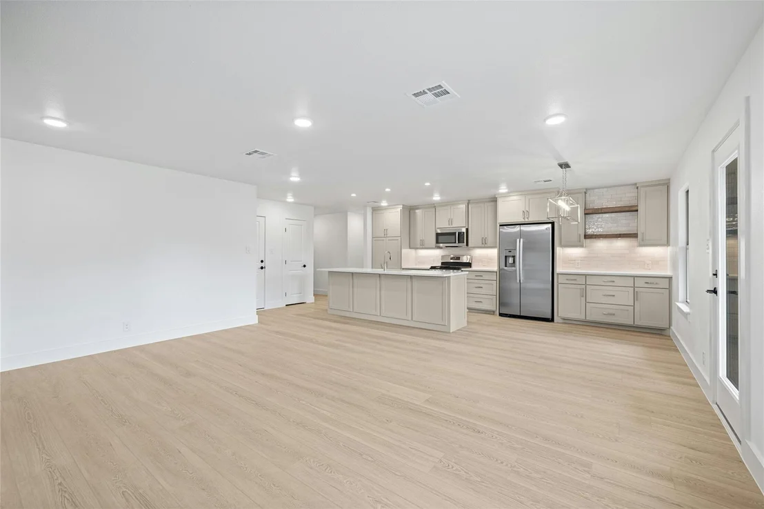 Photo of 902 Power RD
