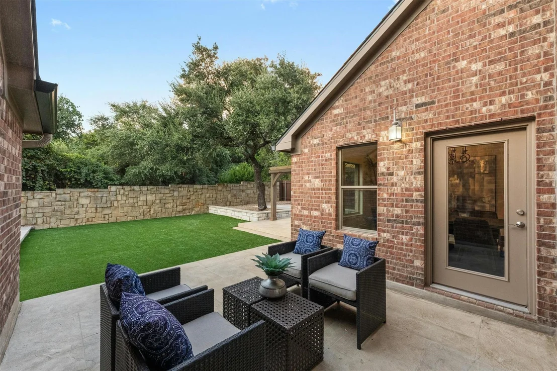 Photo of 166 Briarpatch CT