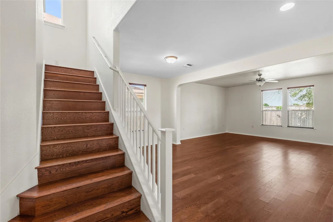 Photo of 8613 Capitol View DR