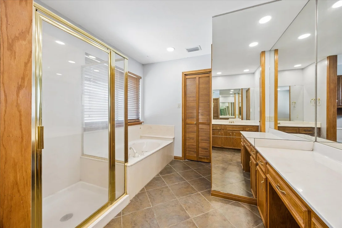 Photo of 208 Maple DR