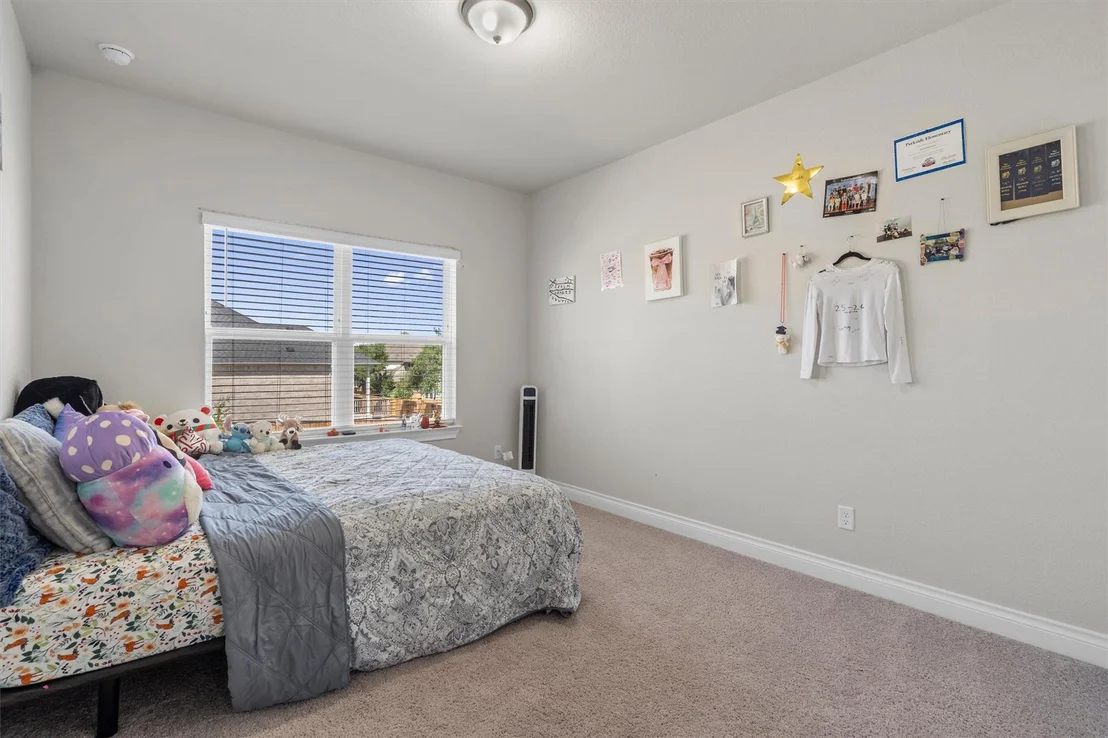 Photo of 1304 Snowdrop DR