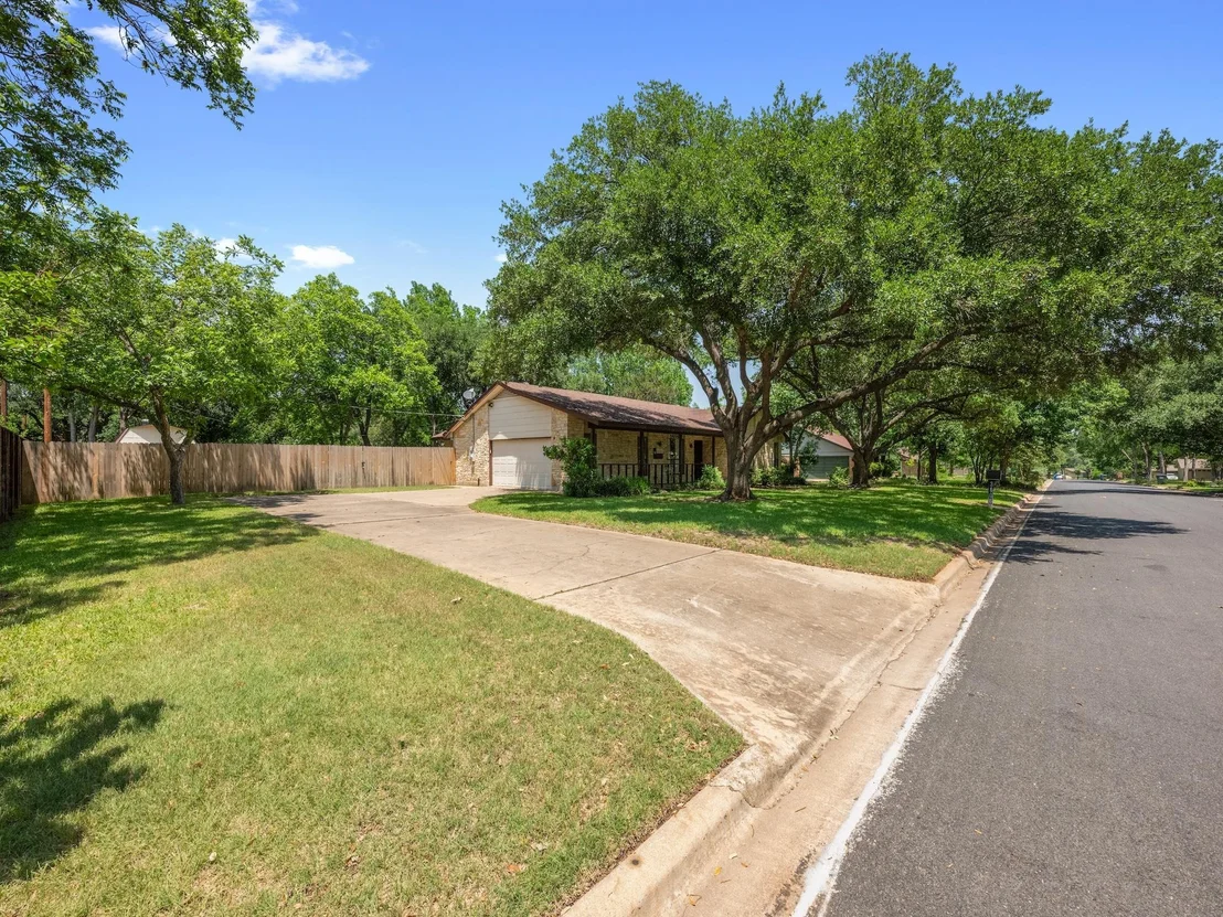 Photo of 3606 Spotted Horse TRL