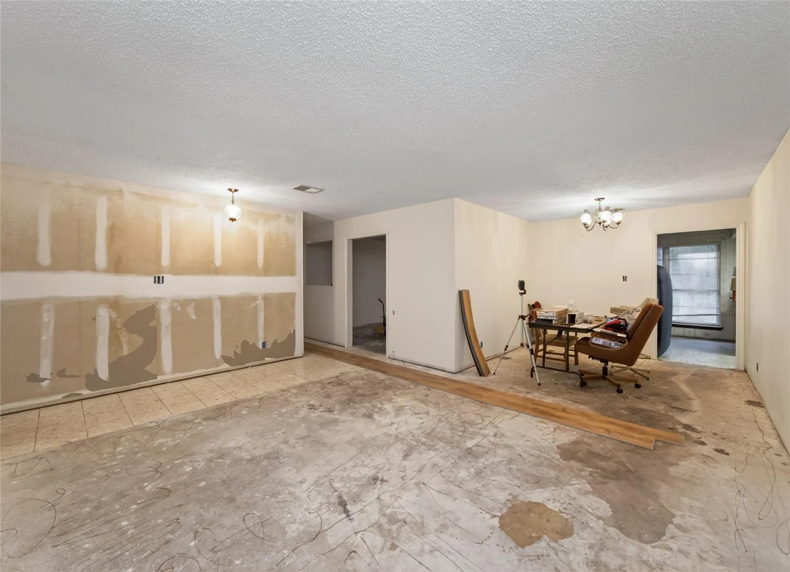 Photo of 8804 El Rey BLVD