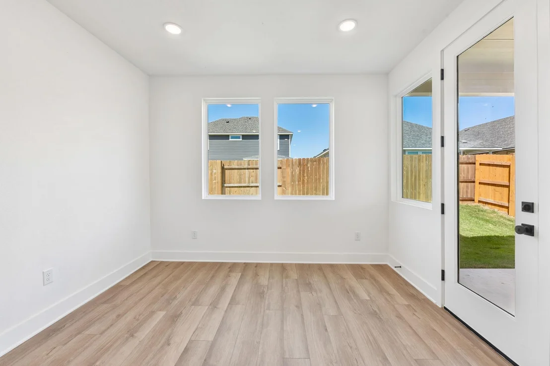 Photo of 149 Maverick Ave