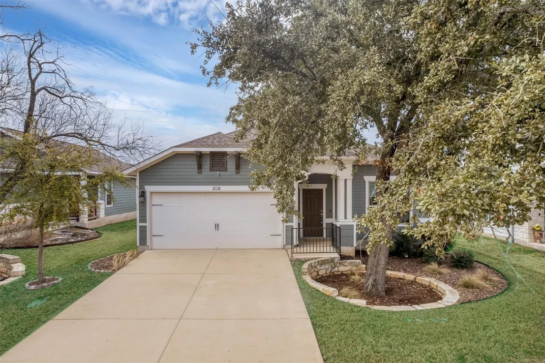 Photo of 208 Trellis BLVD